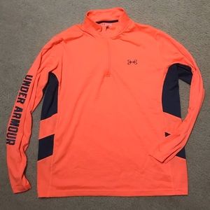 Men’s Under Armour long sleeve shirt